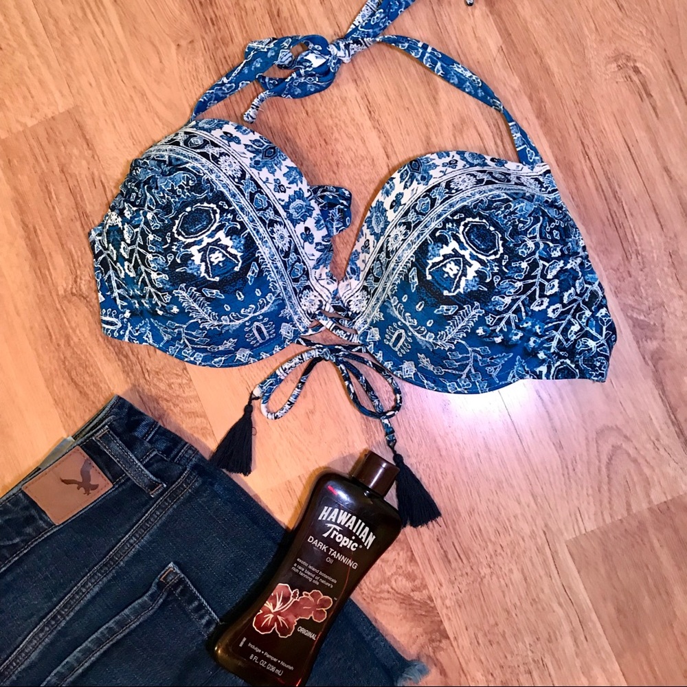 Xhilaration Bikini Top